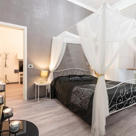 Cairoli 1 House G&B Colisee Ρώμη Εξωτερικό φωτογραφία